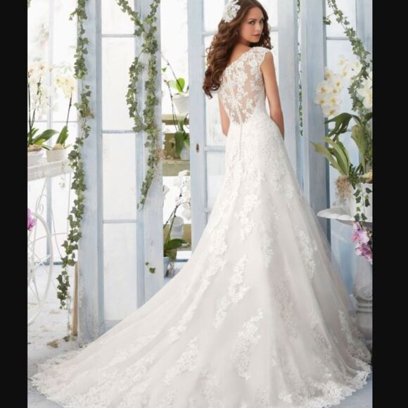 NWT Blu Bridal Collection by Morilee 5410 - Picture 4 of 6